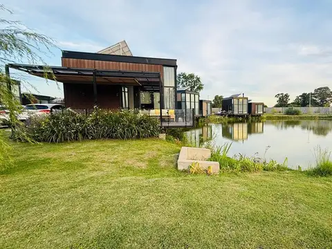 Casa 3 ambientes con 2 baños