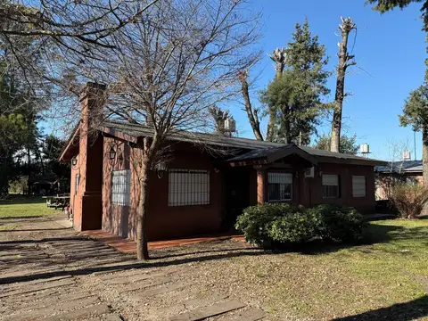 Venta - Casa - 4 ambientes - Parque Sakura - Exaltación de la Cruz