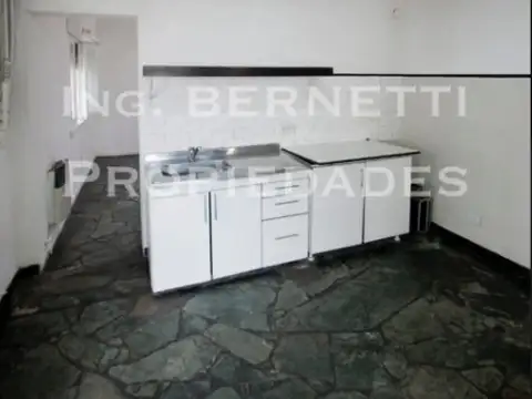 Depto Tipo Casa 2 ambientes con 1 baño