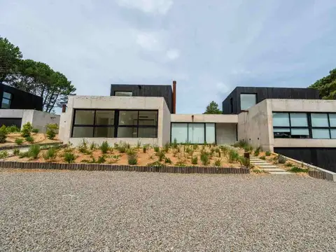 Venta Casa, Club del Lago, Punta Ballena, Financia