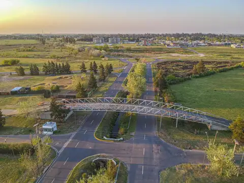 Casa en pasos el Jockey