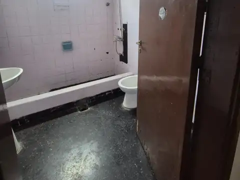 Departamento en Alquiler en Villa Ballester, $ 650.000