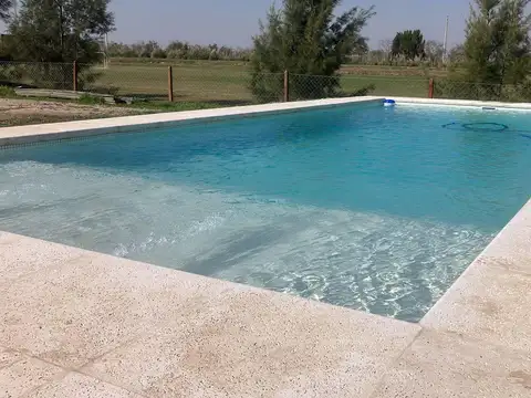 Casa en Alquiler en El Naudir, USD 1.850