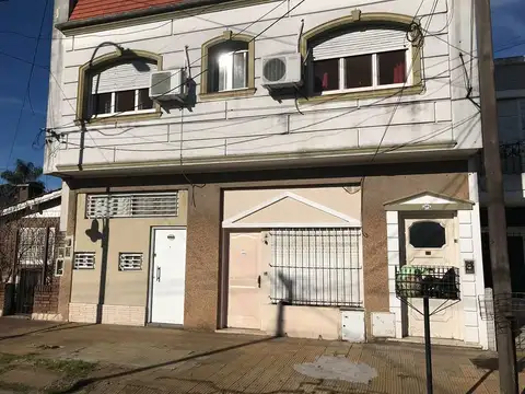 PH PLANTA BAJA 3 AMBIENTES contacto 