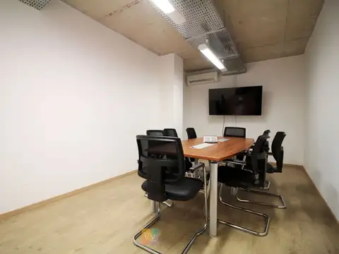 VENTA OFICINA CIUDAD VIEJA