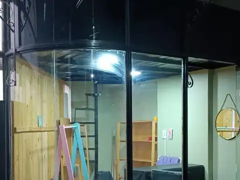 Av Presidente Peron al 1600