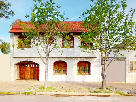 calle 39 e/ 22 y 23 1300