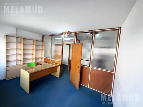 OFICINA / ALQUILER / MICRO CENTRO CON PATIO