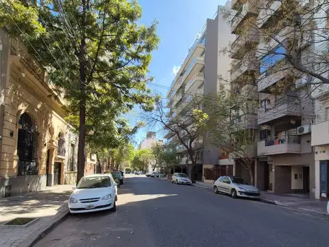 Terreno en Venta en Flores, USD 480.000