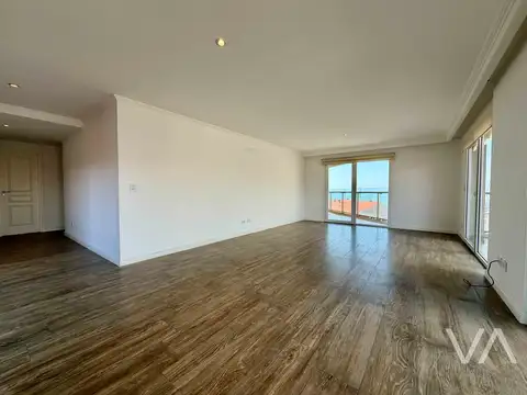 Departamento en Alquiler de 3 dormitorios