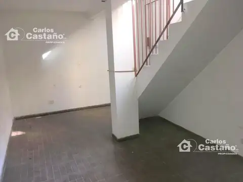 Local en Venta en Acassuso Vias  /  Santa Fe, USD 159.000