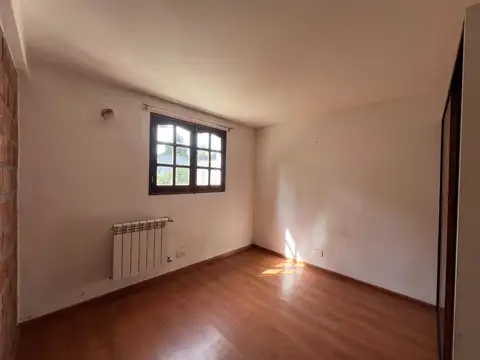 CASA PH 4 AMB CON AMPLIO JARDIN - KM 5