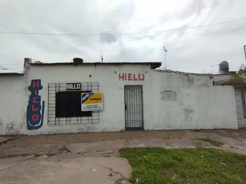 Casa 3 Ambientes para Reciclar/Demoler Lote de 180m2 - Castelar Sur