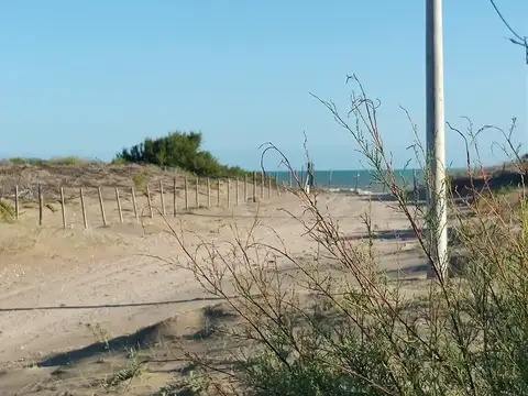 Terreno en venta en Atlantic Ville Claromeco