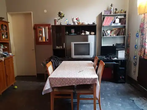 3 ambientes PH Venta   Patio Artigas Flores