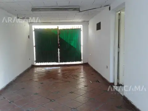 Casa en Venta en Luis Guillon, USD 85.000