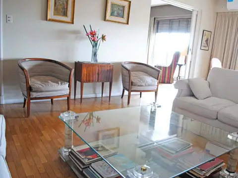 Departamento en Venta de 7 ambientes
