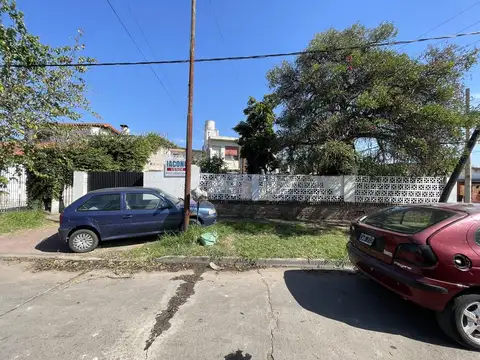 Ayolas  esquina Aime