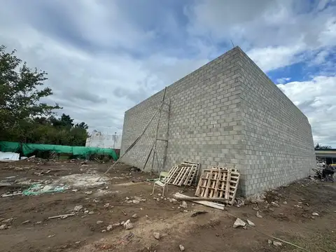 Venta de Predio en Caamaño Verazzi Continuación Av. Caamaño 1600