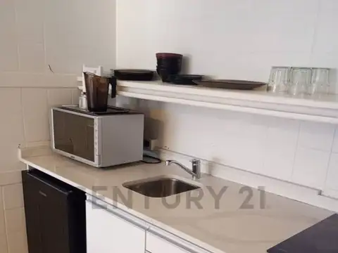 Suipacha 1200, Piso 0