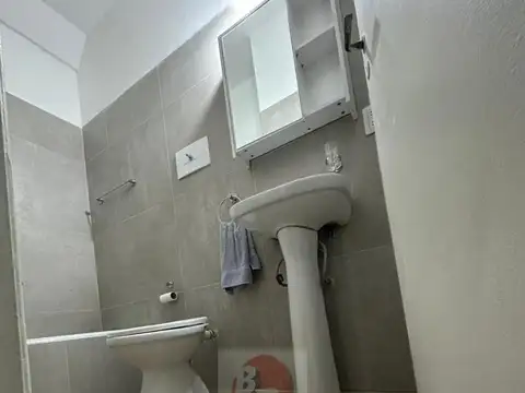 REGIO DEPTO 2 AMB. EN EXCELENTE ESTADO  - BUENA UBICACION!