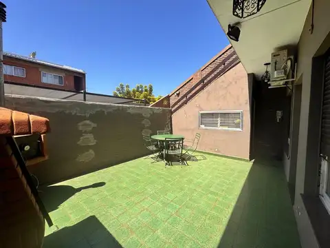 Depto Tipo Casa 4 ambientes con 1 baño