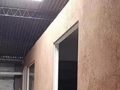 Galpon en Venta 11  mts Frente