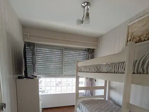 Apartamento en alquiler temporario c/ cochera en Península