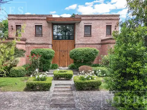 Casa en venta en Mayling Club de Campo