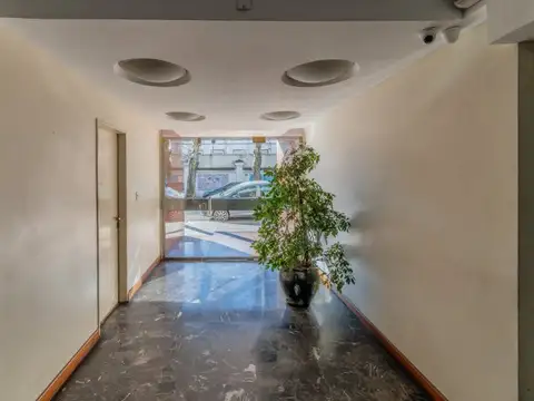 Departamento en Venta en Flores, USD 139.000