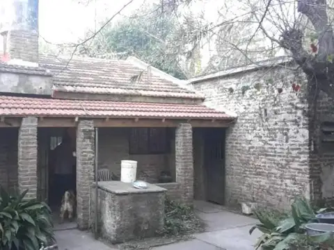 Los Cipreses  Al 800