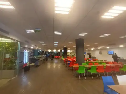 Oficina en Alquiler en Parque Patricios, USD 4.725