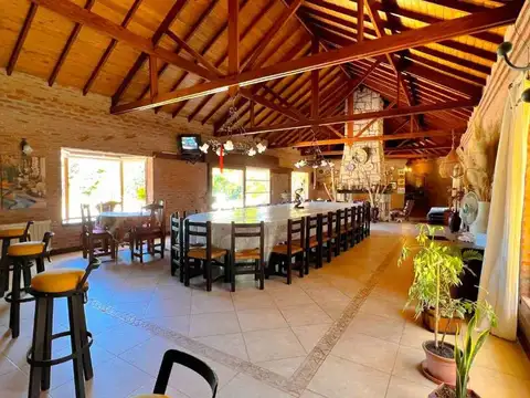 Casa 3 ambientes con 2 baños