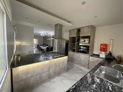 Casa en Venta en Lagos de San Eliseo, USD 260.000