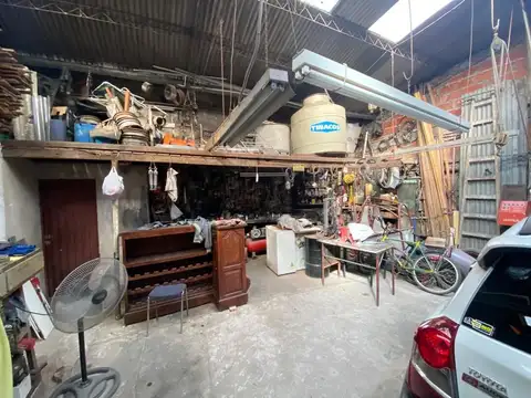 Galpon en Venta 8,66  mts Frente