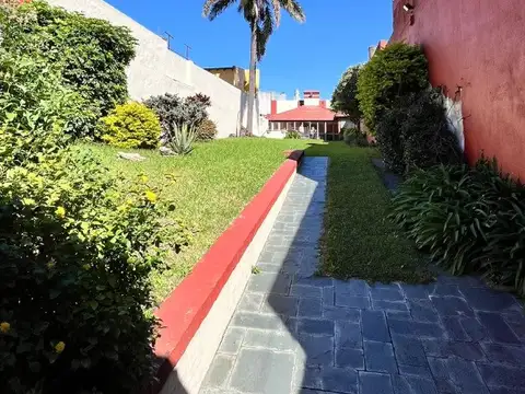 TERRENO MUY BUENA UBICACION 8,66 X 43