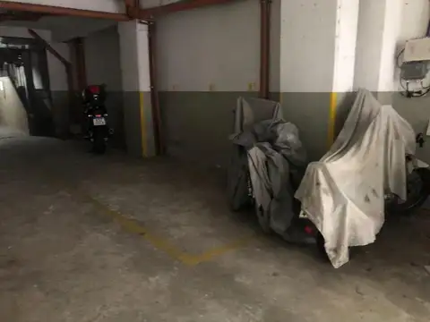 Viamonte e/ Junín y Ayacucho