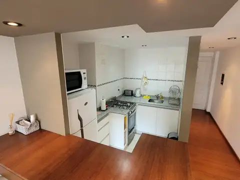 MONOAMBIENTE AMOBLADO VENTA ZONA TRES CERRITOS