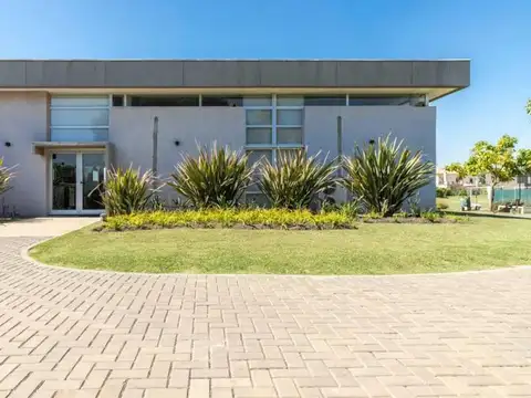 Lote en venta central interno en Ayres Plaza