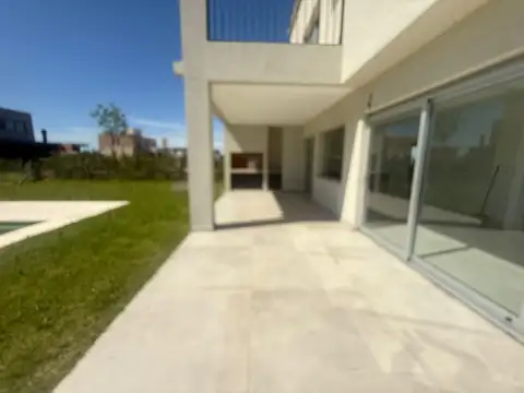 Casa en venta 3 Dormitorios, RIBEREÑO