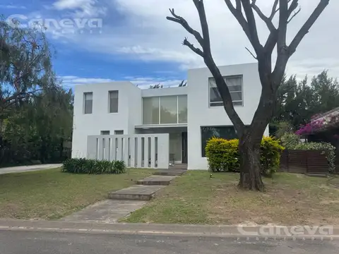 Linda casa en Santa Clara