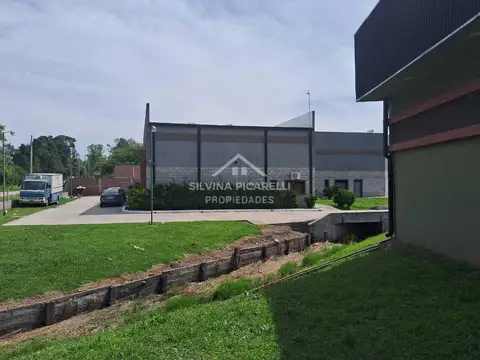 Local en Venta en Parque Sakura, USD 65.000