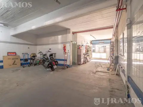 Local en Venta en Caballito Norte, USD 670.000