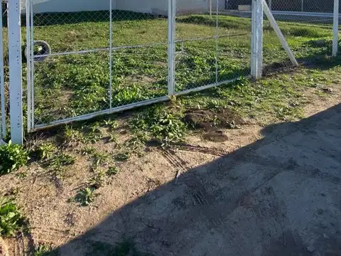 Terreno en Venta 27  mts Fondo
