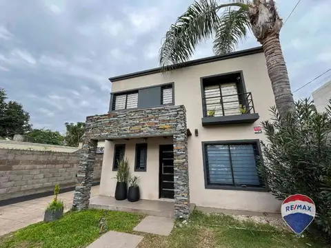 Casa en Venta en Monte Grande, USD 199.000