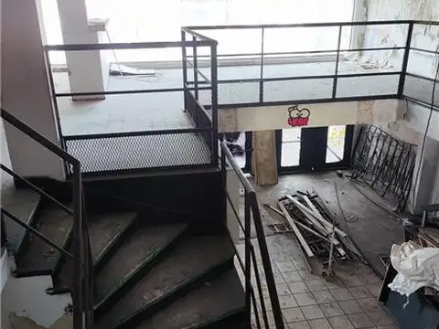 Local en Venta en Lomas De Zamora, USD 390.000