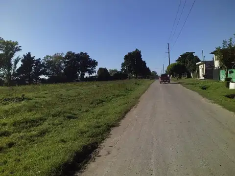 Terrenos en venta - 324mts2 - Los Olivos, Melchor Romero, La Plata