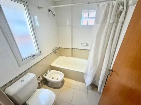 Departamento dos ambientes amueblado. Excelente ubicación