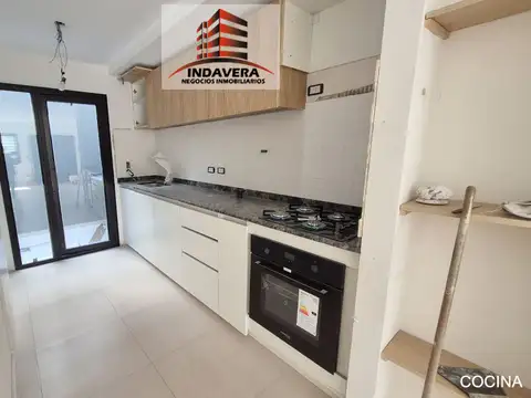 Depto Tipo Casa en Venta de 2 dormitorios