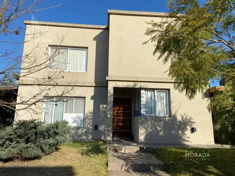 Casa en venta 4 ambientes barrio cerrado El Hornero apta credito
